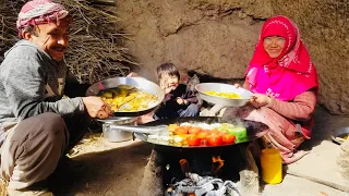 Alike 2000 years ago in winter with Simple living | Cooking |with Family inside Caves in Afghanistan