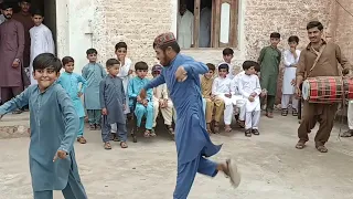 Two madmen dance at the lion's wedding