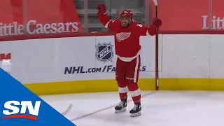 Red Wings Score Twice In Under 30 Seconds To Take Quick Lead