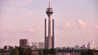 Dusseldorf Germany Media Harbour+Rhine walking 4k 2022