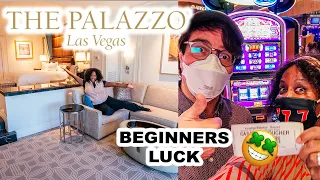 A Look Inside the PALAZZO Las Vegas + Our FIRST Slot Win 🎰!!