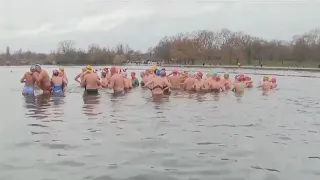 Londoners take the plunge for annual Christmas Day swim