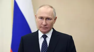 Путин заявил, что Система образования в России должна быть суверенной