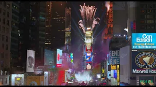 Times Square NYE Ball Drop 2000 With No Filmora Watermark
