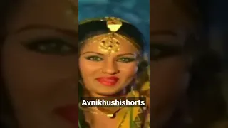 evergreen actress in nagin role#seridevi# rekha # Reena Roy #shortviral