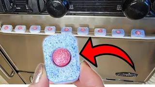 UNBELIEVABLE ⚡️ How to CLEAN your OVEN with THIS💥