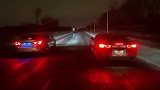 Infiniti Q50 vs Camaro SS Dig Race