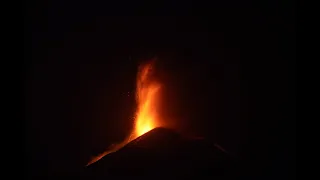 Mount Etna powerful Eruption big lava fountains 24-05-2021