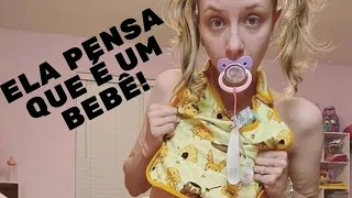 Ela vive como um Bebê adulto!!