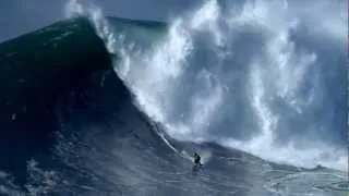 Garrett Mcnamara (2) 14-11-2012,Nazaré ,Portugal