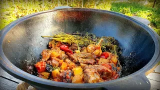 БАРАНИНА С ОВОЩАМИ | В КАЗАНЕ НА КОСТРЕ | LAMB WITH VEGETABLES IN A CAULDRON ON THE FIRE