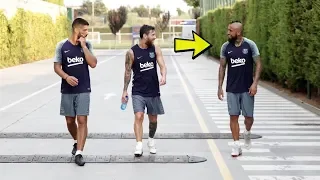 Arturo Vidal 1st Training in Barcelona - ft. Messi, Suarez, Coutinho [06/08/2018]