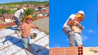 PEDREIRO TROLA PILILIU DIZENDO QUE VAI JOGAR DE CIMA DO PRÉDIO 😱🤣 | PILILIU DA RESENHA