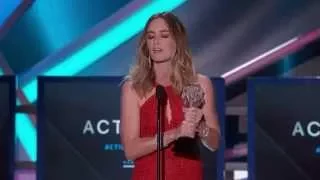 Emily Blunt Wins Best Action Movie Actress - 2015 Critics' Choice Movie Awards | A&E