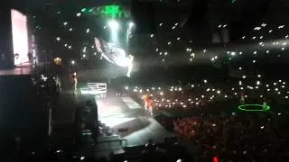 Justin Bieber -All Around The World - live Bologna