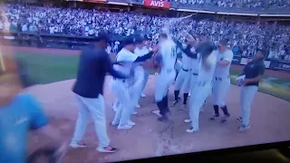 Aaron Judge hits walk off HR, then hits the Griddy!