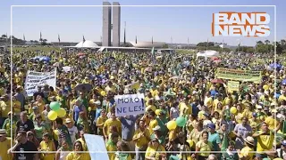 Manifestação reúne apoiadores de Bolsonaro em Brasília