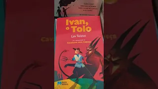 Книга на португальском Лев Толстой "Сказка об Иване-дураке..."