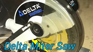 Delta Miter Saw : How to change blade