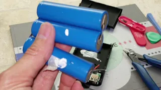 What's Inside Dual USB Powerbank Pack Teardown + Resolder! 9 26 18