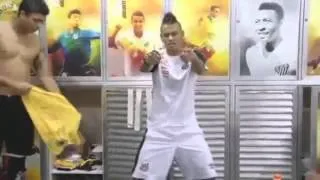 Neymar dançando a dança da mobilete - Paródia