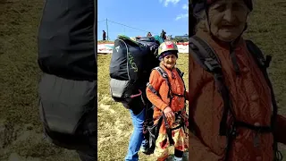 84 Years Old Grandmother Flying Paragliding🪂 in Pokhara 🇳🇵