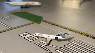 1/400 Scale Model Airport Stop Motion [Houston Int]