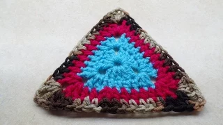 How to Crochet A Triangle | Crochet Granny Triangle | Bag o day Crochet Tutorial #208