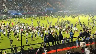 Футбольное побоище в Индонезии