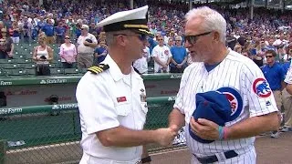 PHI@CHC: Messmer sings the national anthem at Wrigley