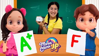 A Escolinha dos Bonecos Maria Clara e JP - Aula de Origamis