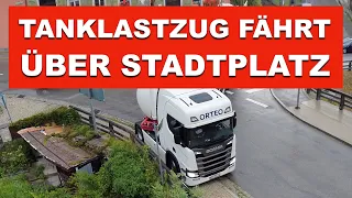 Tanklastzug fährt über den Tittmoninger Stadtplatz