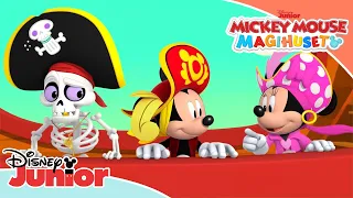 Hvem får først skatten? | Mickey Mouse Magihuset | Disney Junior Danmark