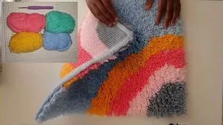 DIY Shaggy Rug Making Tutorial: How to make a Shaggy Rug/Mat with just Mesh and Yarn!