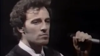 I’m on Fire - Bruce Springsteen (live Radrennbahn Weissensee, East Berlin 1988)