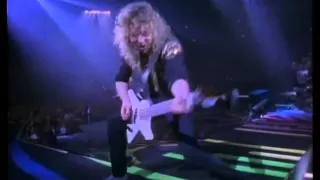 DEF LEPPARD - "Armageddon It" (Official Music Video)