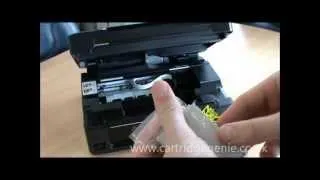Epson Stylus SX435W: How to set up and install ink cartridges