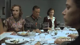 Hitler pendant un diner