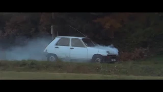 Transporter 1   Renault 5 scene