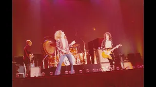 Led Zeppelin 14 February 1975, Nassau Veterans Memorial Coliseum. NY, audience recording