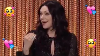 laura prepon talking about taylor schilling for another 4 minutes straight