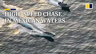 Drug traffickers in high-speed chase off Mexican coast