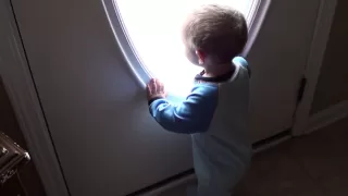 Toddler crying & upset when Grandpa leaves