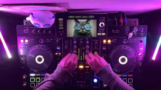 30 minutes Techno DJ Mix at Tiny Studio