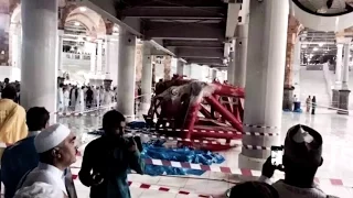 3 Chinese Pilgrims Injured in Mecca Crane Crash