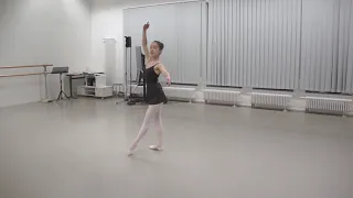 Aus den Klassen: Arbeitsergebnisse Ballett Momiji Bender