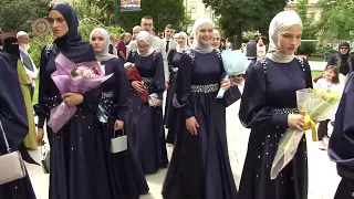 Students graduated from Gazi Husrev begove medrese With Nasheed's