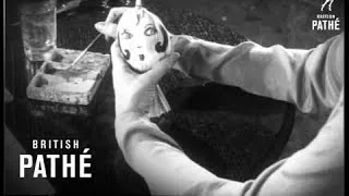 A Pastime For Eve - Novelty Dolls (1933)