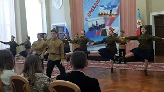 Самоцветы родной земли. Вокально-хореографическая постановка ,На привале".