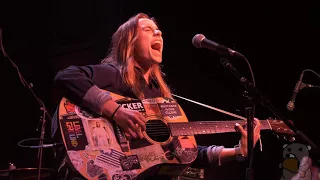 Julien Baker - Rejoice [4K] (live @ Rough Trade 10/30/17)